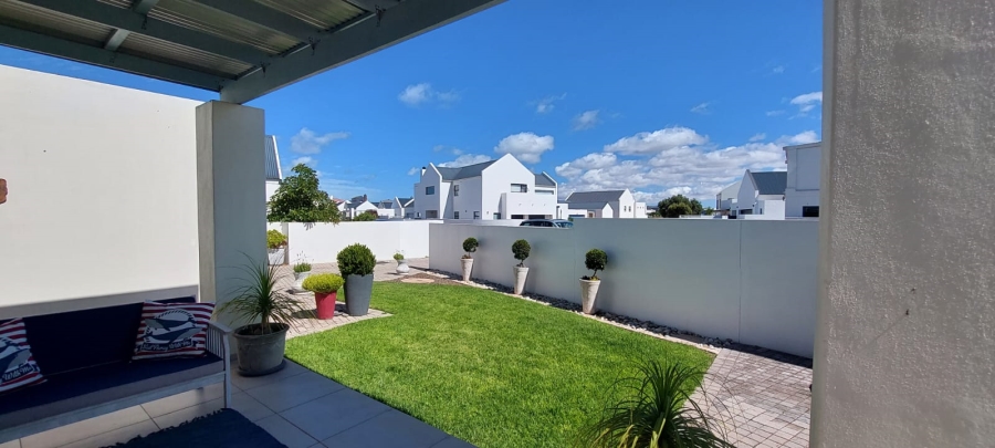 3 Bedroom Property for Sale in Blue Lagoon Western Cape